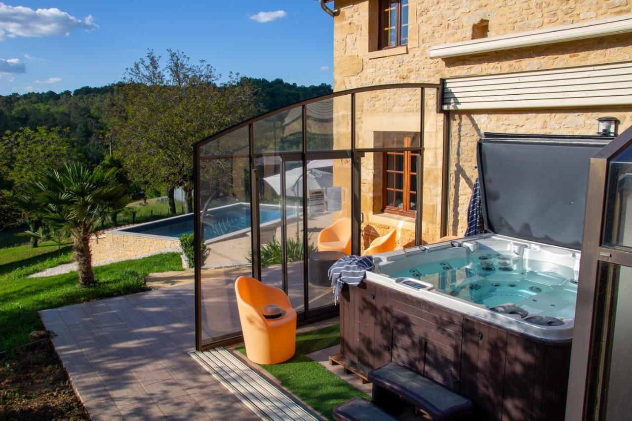 Aux Bories De Marquay, Chambres D'Hotes B&B Avec Piscine Et Spa Pres De Sarlat ภายนอก รูปภาพ