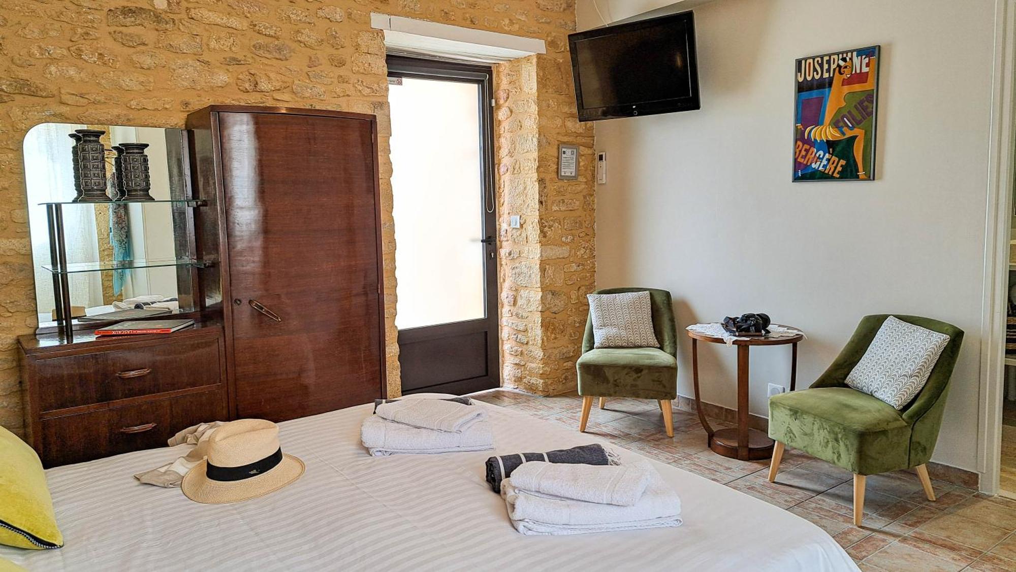 Aux Bories De Marquay, Chambres D'Hotes B&B Avec Piscine Et Spa Pres De Sarlat ภายนอก รูปภาพ