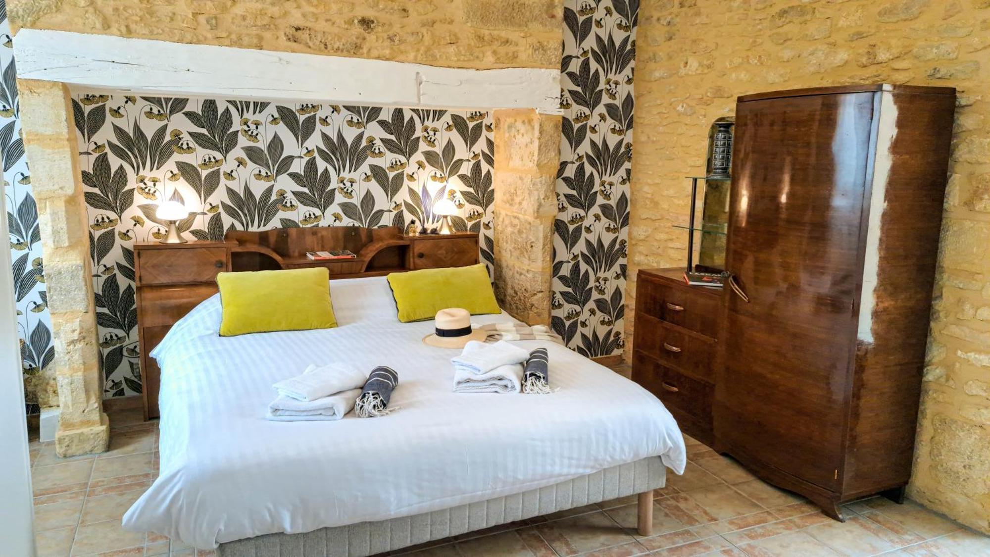 Aux Bories De Marquay, Chambres D'Hotes B&B Avec Piscine Et Spa Pres De Sarlat ภายนอก รูปภาพ